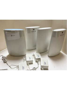 NETGEAR Orbi RBR50v2 Wireless Router System Tri-Band w/ 3 satellites